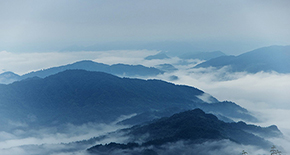 長沙-橘子洲頭-韶山-天門山-玻璃棧道鳳凰古城-湘西苗寨雙飛六日